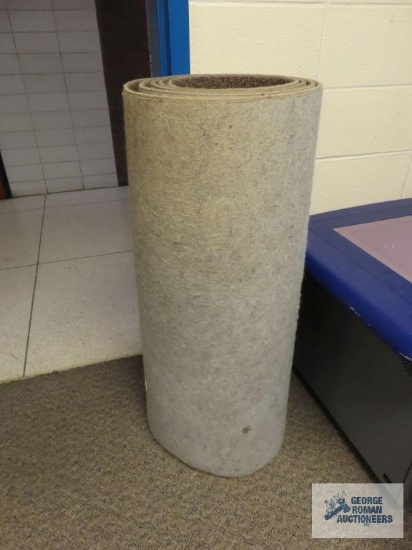 Carpet runner, 15' 7"x 3' 6"