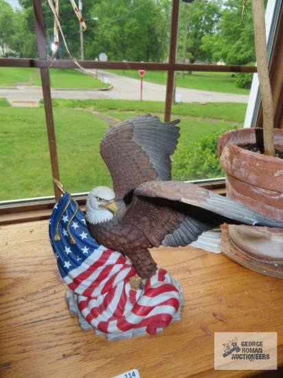 Lenox defenders of freedom figurine, wings are broken