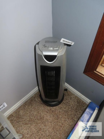 Magnovox oscillating ceramic tower heater