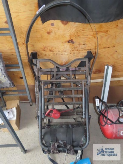 Tree stand