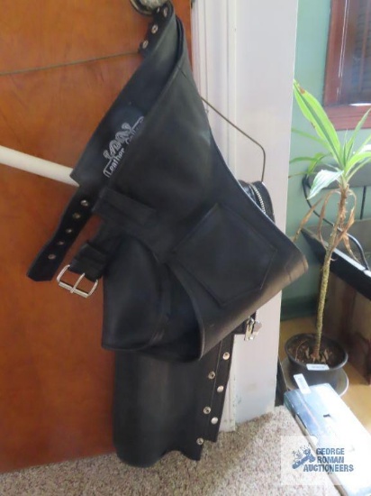Leather Gallery chaps, size XS