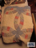 Full / Queen bedspread