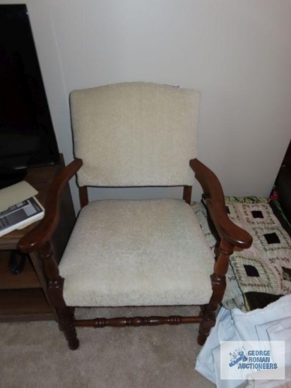 Wood frame upholstered seat and back accent chair