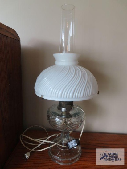 Antique Aladdin model B electrified oil lamp with original shade