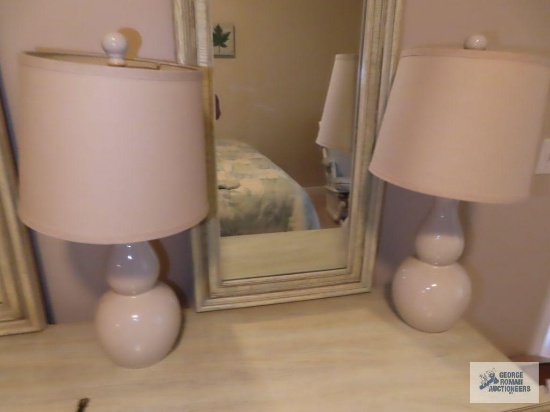 Pair of crackle style ceramic lamps