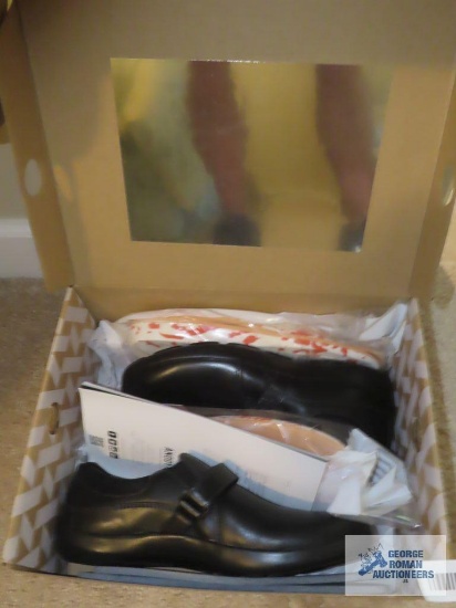 Anodyne ladies shoes size 7.5