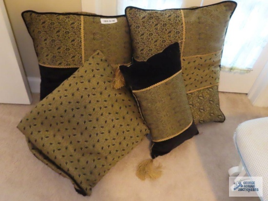 Decorator pillows