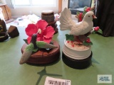 Arnart musical bird figurine, marked Royal Crown. The San Francisco Music Box Company musical