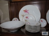 Towne Fine China Porzellan Bavaria Germany. Tropic Isle pattern. Service for 8.