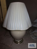 Ceramic lamp