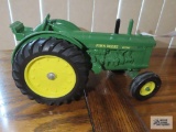 Ertl John Deere diecast diesel tractor