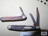 K-bar pocket knife and smaller pocket knife. Both are rusty.