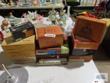 Variety of cigar boxes