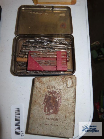 Drill bits and drill bit cases