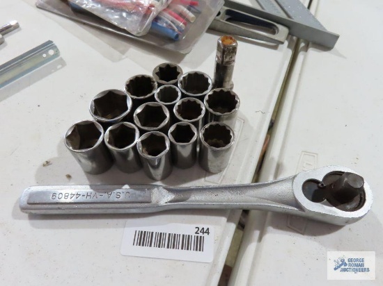 Craftsman 1/2" ratchet and Craftsman SAE sockets with small extension