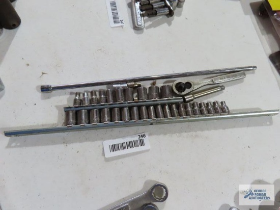 Craftsman 1/4" SAE sockets and metric sockets with ratchet and extensions