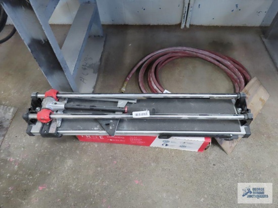 True tile cutter