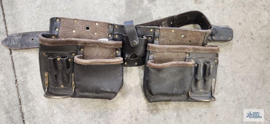 Leather tool belt