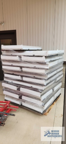 Pallet of 24 commercial fluorescent lights. 4' by 23-3/4". Forklift will be available for loading.