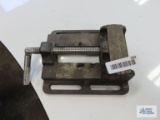 Drill press vise