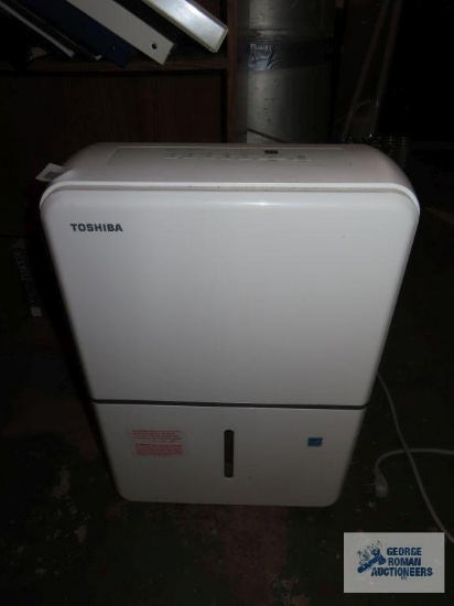 Toshiba dehumidifier, model no. TDOP5013ES2