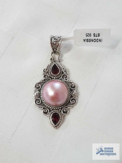 Bali Legacy Collection Mabe pink pearl, Mozambique Garnet sterling silver pendant without chain. TGW
