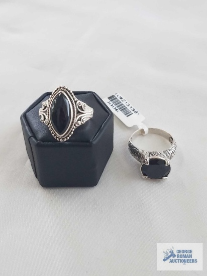 Bali Legacy Collection Thai Black Spinel Sterling Silver ring (Size 9) TGW 4.93cts. Bali Legacy