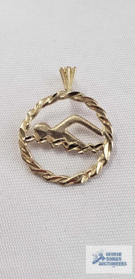 14K Yellow Gold Round Pendant.