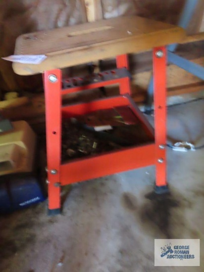 Mechanic stool