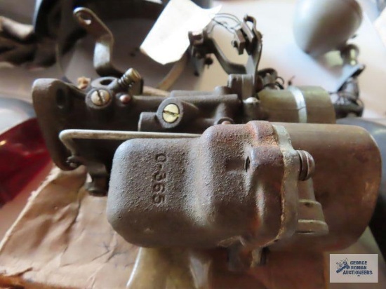 1939-1940 Chevy carburetor
