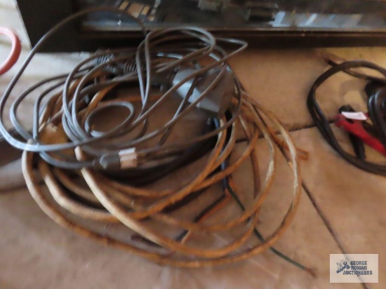 Heavy duty extension cord and trouble light