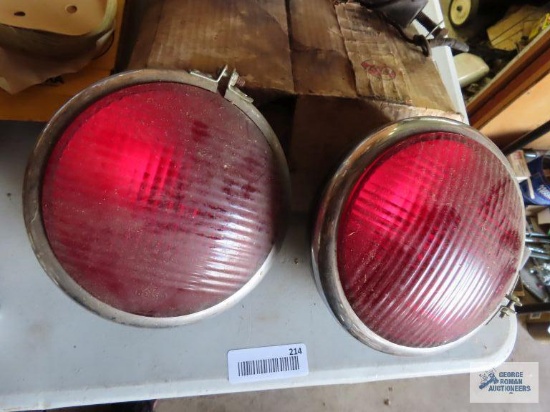 KD vintage truck safety lights