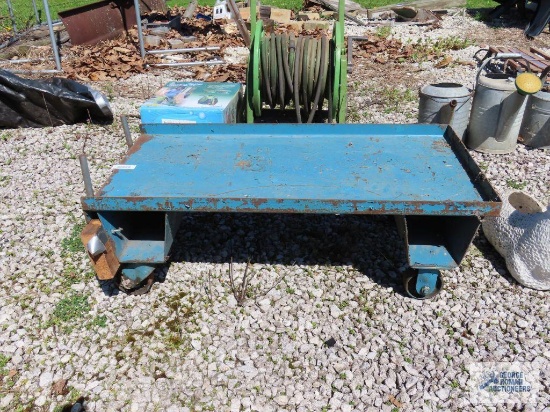 Heavy duty shop cart