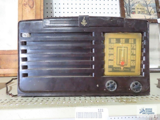 Vintage Emerson radio