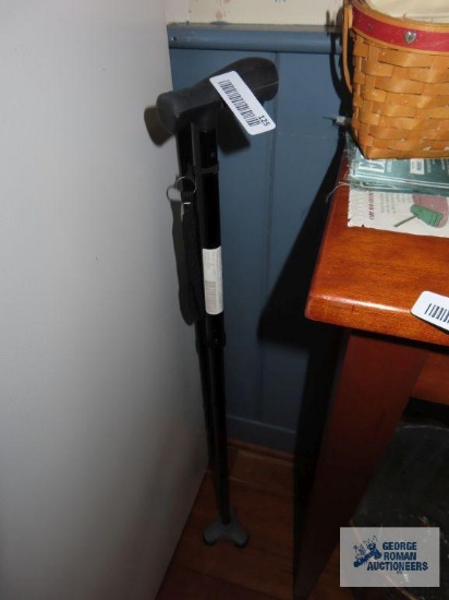 Collapsible walking cane