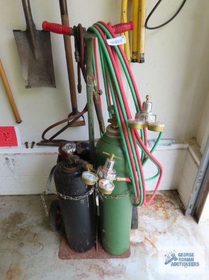 Acetylene set with cart. No shipping!