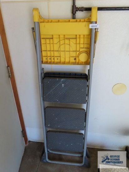 3 ft folding step stool