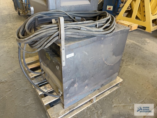 Lincoln idealarc model R3R-500 three-phase welder.