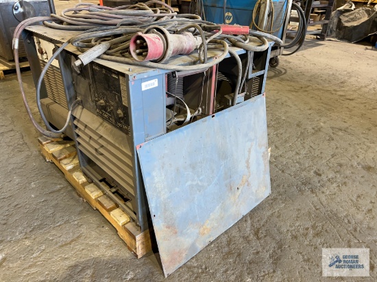 Lincoln Idealarc model R3R-500 three-phase welder.