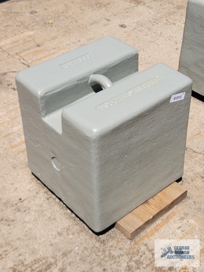 Howe Richardson 1,000 lb calibration scale weight