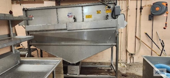 Haines vegetable washer. Will need to be disassembled for removal