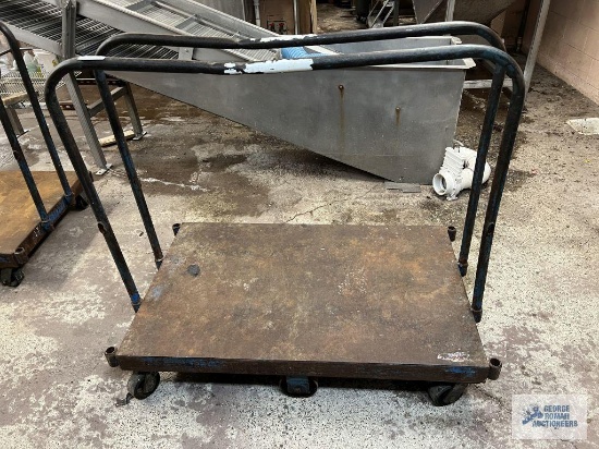 Heavy duty metal roll about panel cart