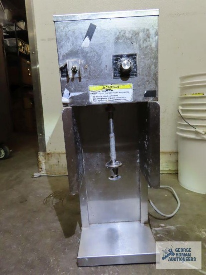 Duke and Son milkshake machine. model HDM75A