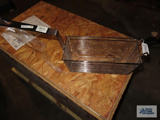 24 new fryer baskets