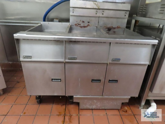 Pitco two bay gas fryer. Model number SGBNB14. No baskets.
