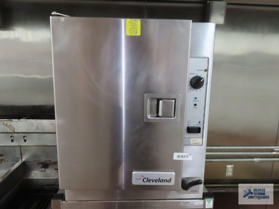 Cleveland stainless steel steamer. Model 22CET6.1. Does not include rack. Bring tools for water line