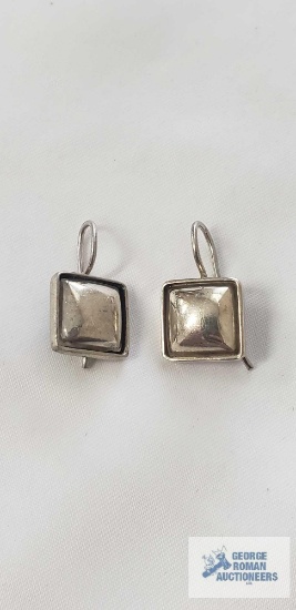 Sterling silver silpada domed square drop earrings with square frame, 4.5 G