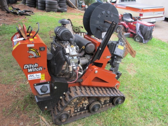 DITCH-WITCH MODEL VP-30 VIBRATING TRENCHER ON TRACKS