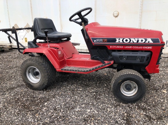 Honda mower HT3813