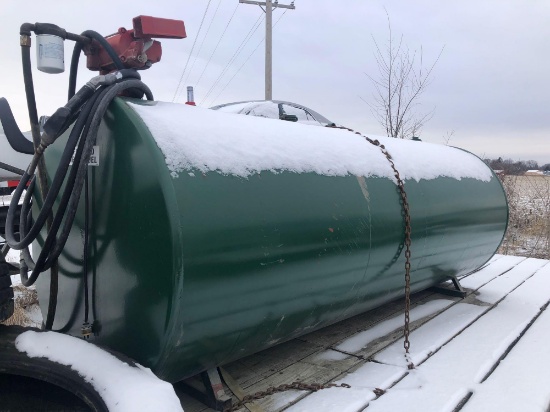 1000 Gal. Diesel fuel storage tank w/electric pump